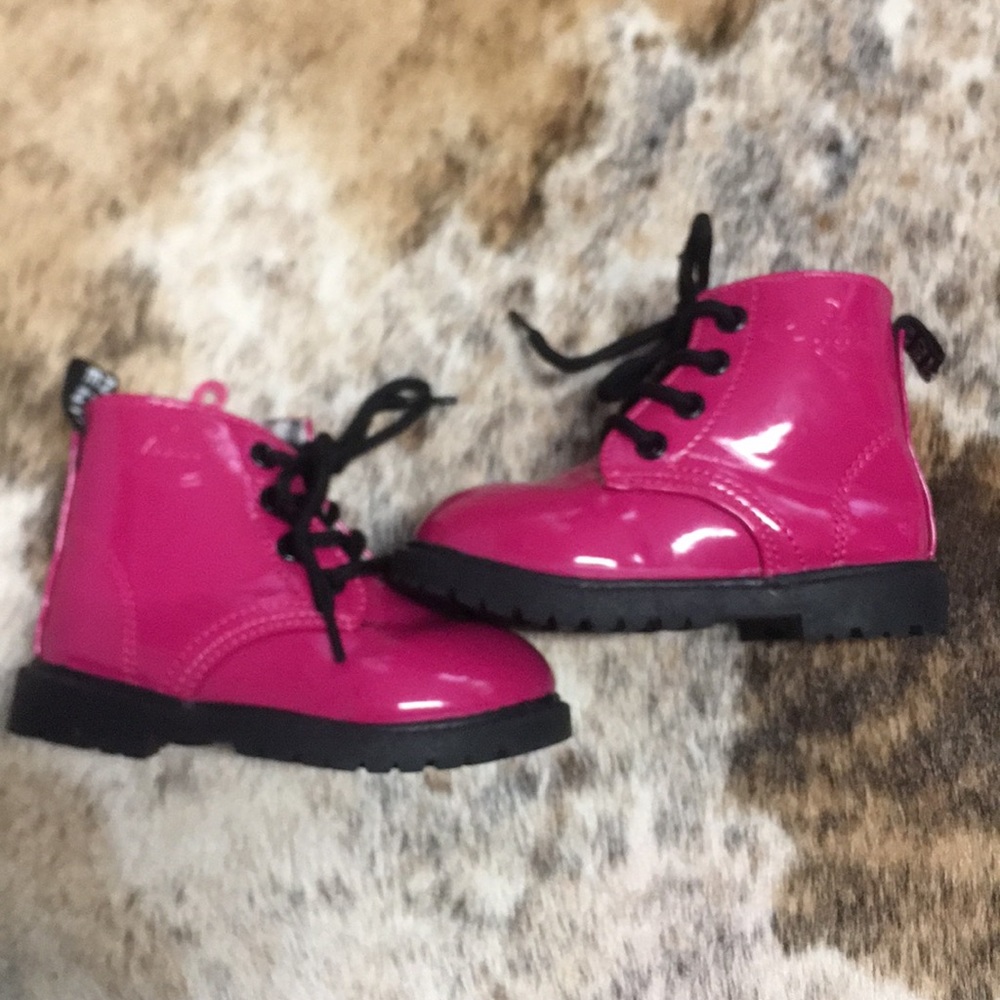 Kids shoes